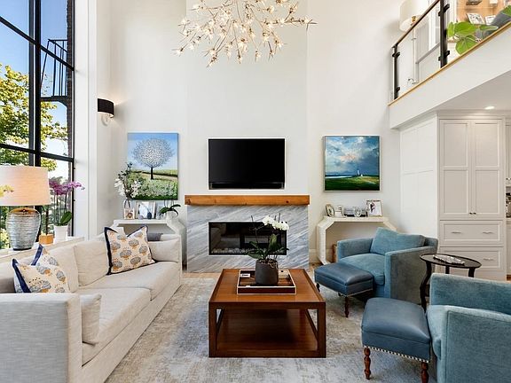 3rd image of 51 Rutland Sq #Penthouse