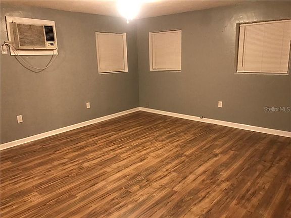 5th image of 4026 SE Highway 441 APT 3