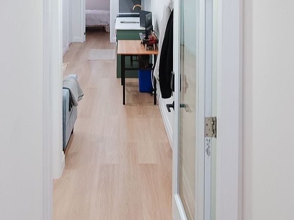 3rd image of 7 Craven Rd
