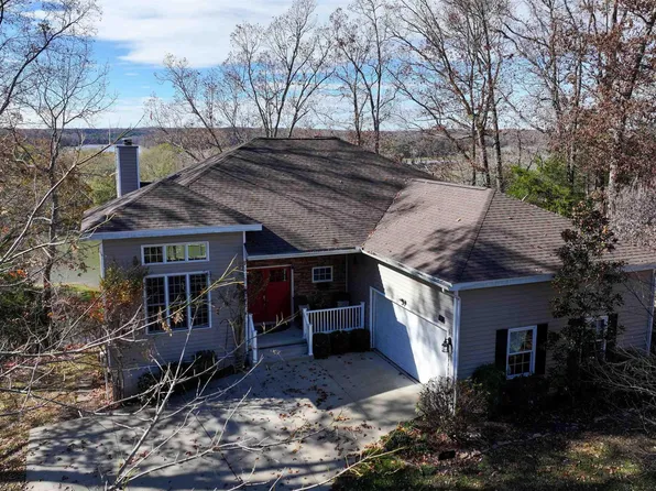 378 Harbor Dr, Cadiz, KY 42211