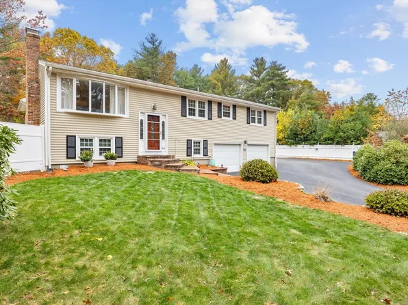 585 Forest St, Bridgewater, MA 02324