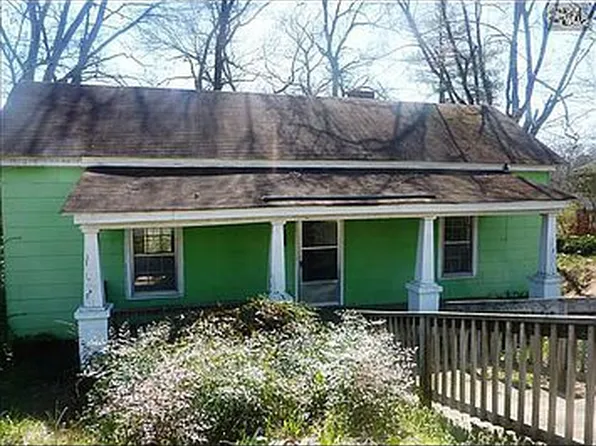 18 Sinclair Ave, Whitmire, SC 29178