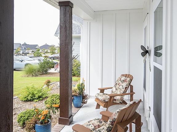 4th image of 4372 Devonswood Dr