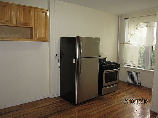 3rd image of 2302 Atlantic Ave #A1