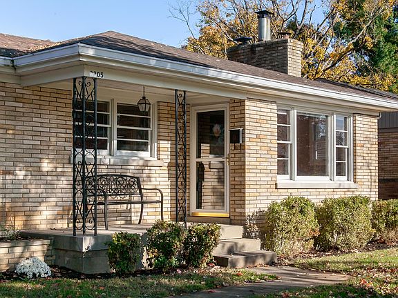 5th image of 3305 Stratford Ave