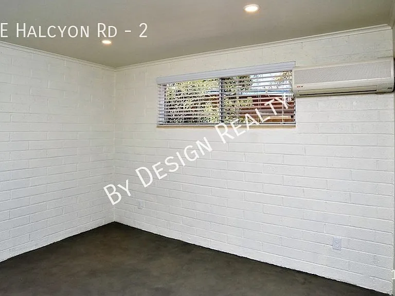 2542 E Halcyon Rd #2 — Photo 5