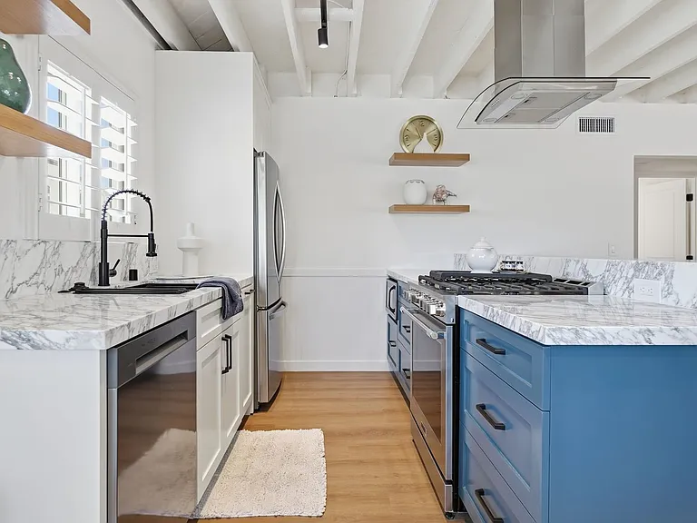 6601 Seashore Dr — Photo 5