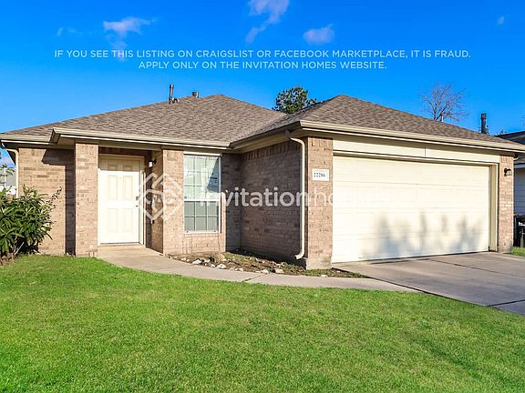 3rd image of 22286 Queenbury Hills Dr
