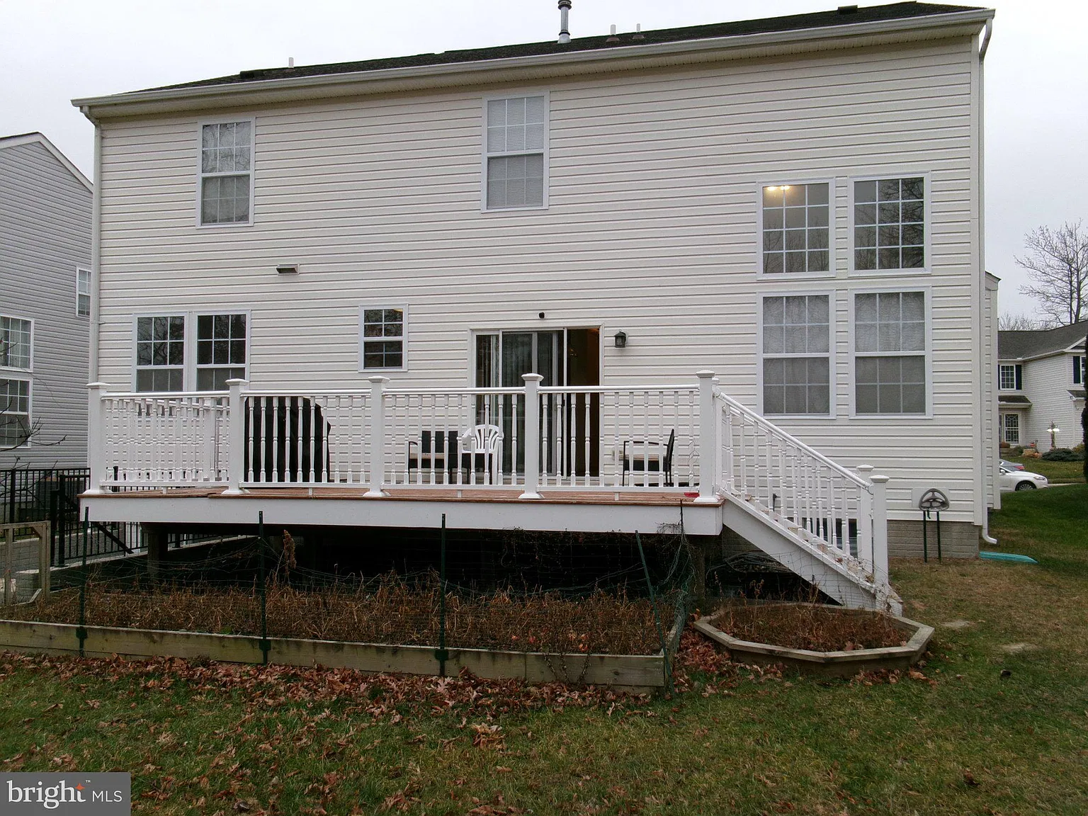 5 bed, 3.5 bath, 3553 sqft, $3,700 — Photo 2