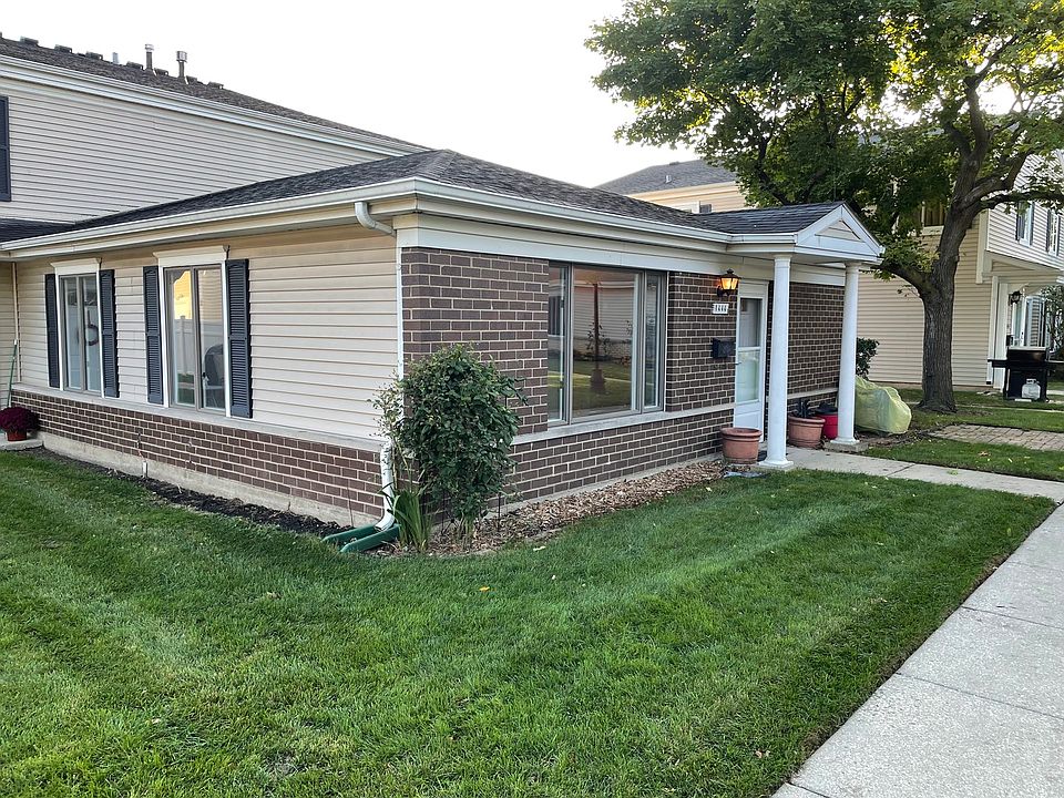 1st image of 1444 Quaker Ln #163-A