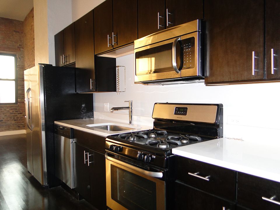 1st image of 1282 N Milwaukee Ave #2R