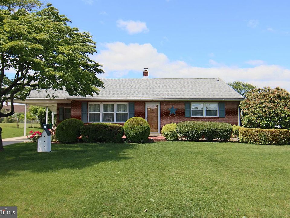 1st image of 109 Carolyn St