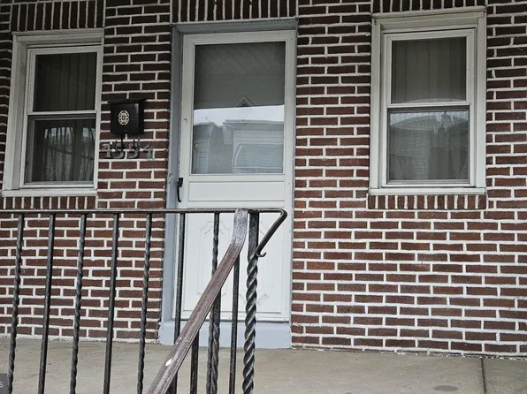 4554 Hurley St, Philadelphia, PA 19120