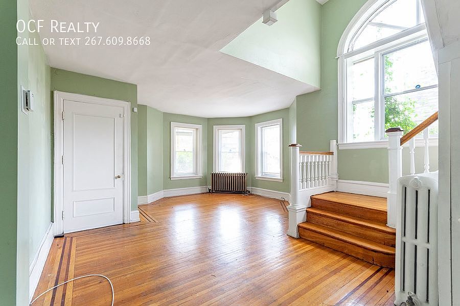 1st image of 5049 Spruce St Fl 1F