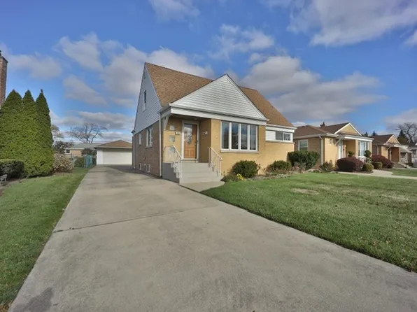 7434 W Lawler Ave, Niles, IL 60714