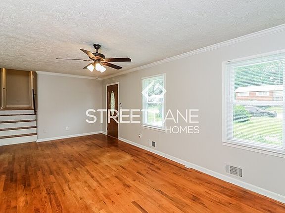 4th image of 4941 Pebblebrook Dr #4941