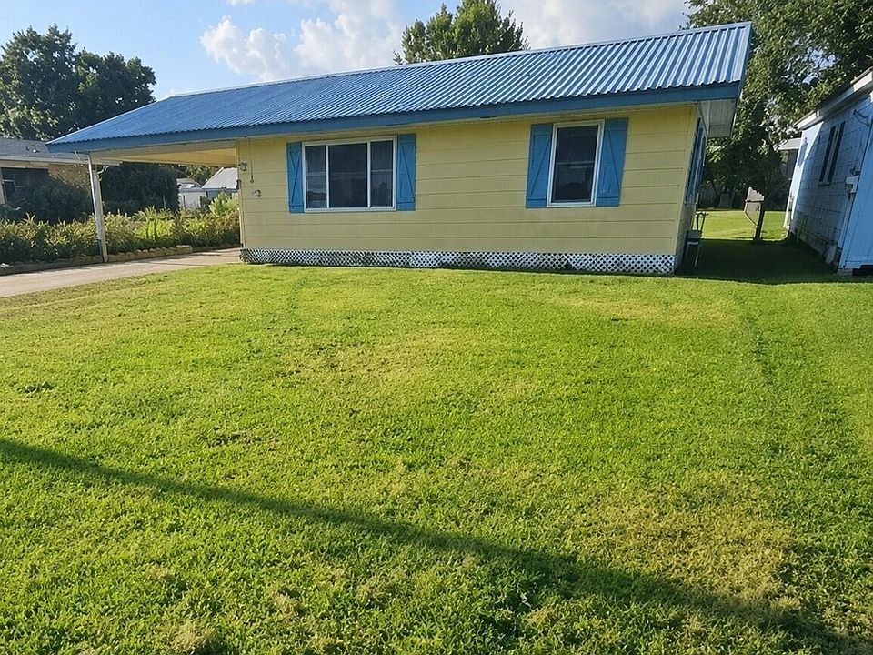 1st image of 213 N Landry Dr
