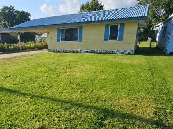 213 N Landry Dr, New Iberia, LA 70560
