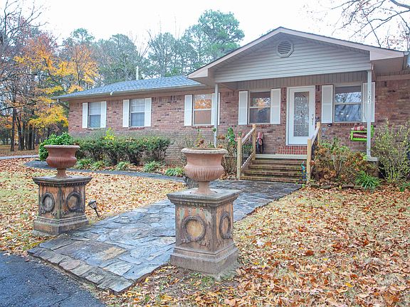 2nd image of 123 Amy Lyn Dr