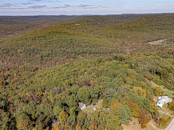 20255 N Highway 71, Mountainburg, AR 72946