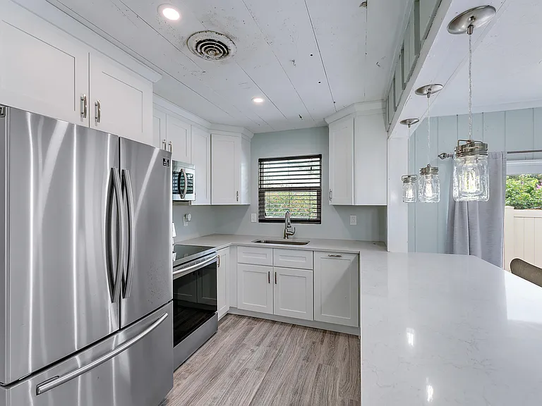 856 SW Rustic Cir — Photo 14