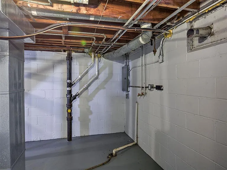 Corner of a basement at Colonial Park.