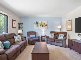 7011 Fortune Dr, Middleton, WI 53562