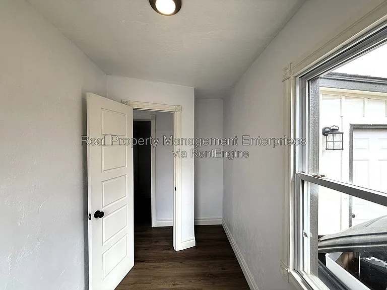 418 S Main Ave — Photo 14