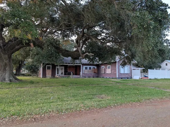 402 N Irving Ave, Kaplan, LA 70548