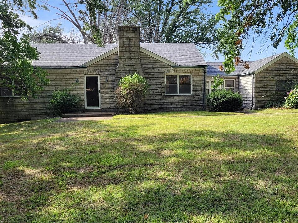 1st image of 3149 Dillon Dr