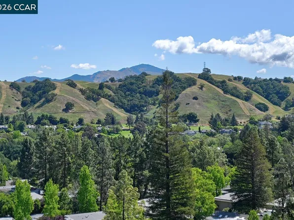 2600 Ptarmigan Dr APT 3, Walnut Creek, CA 94595