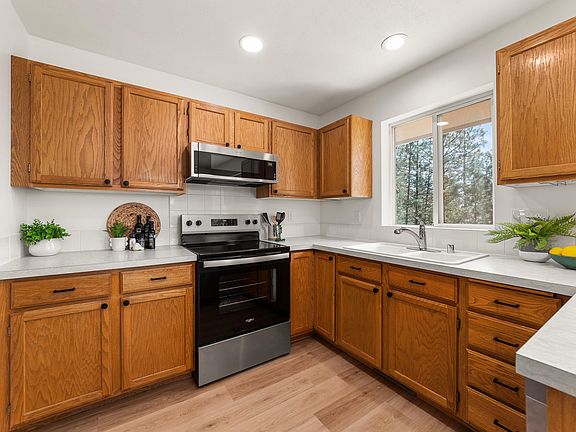 5th image of 6060 N Sunview Way