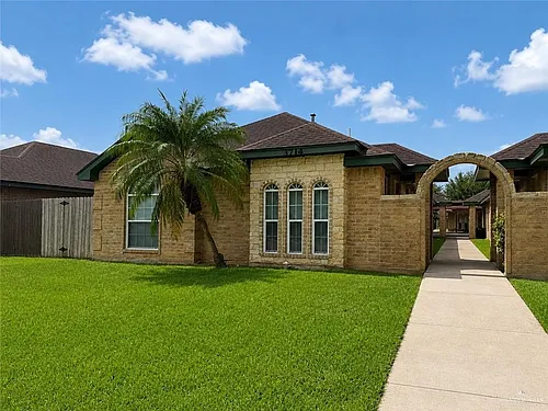 3714 W Sarah Evans Photo 1
