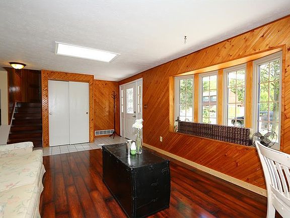 4th image of 4289 Cider Mill Dr