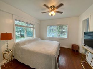 448 Kaiolu St #F, Honolulu, HI 96815