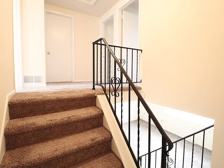 Belair Townhomes — Photo 20