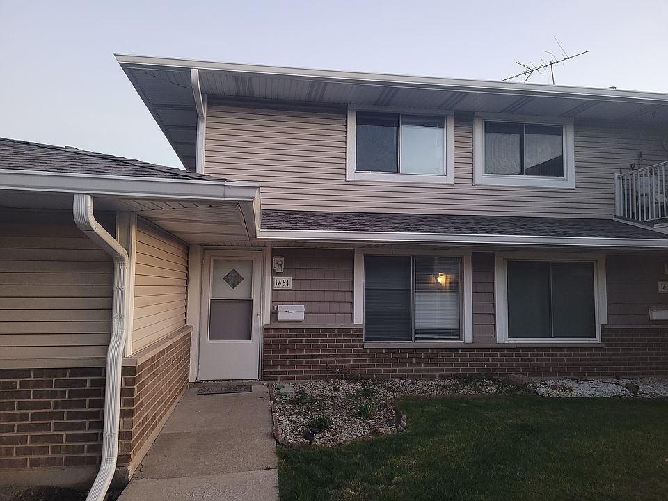 1st image of 1451 Fremont Dr