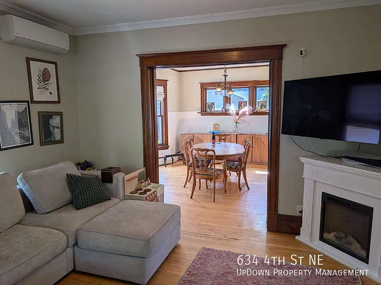 634 4th St NE — Photo 8