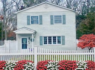 171 Pauline Street, Holbrook, NY
