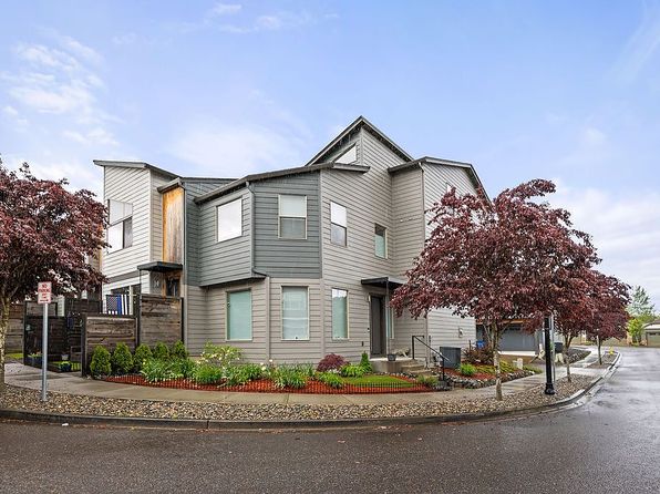 193 N 44th Pl, Ridgefield, WA 98642