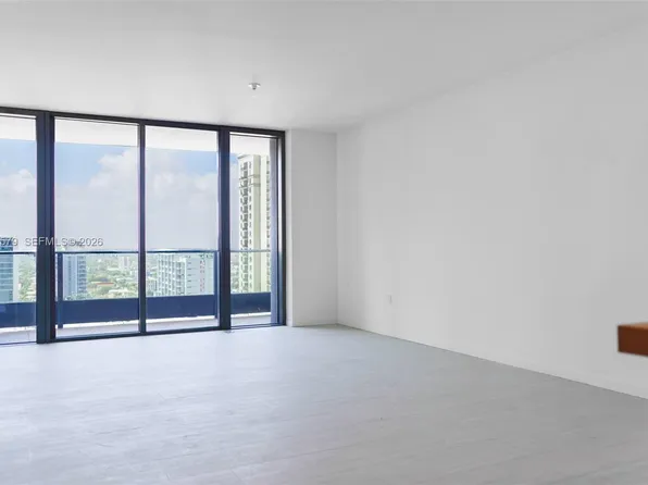 1000 Brickell Plz, Miami, FL