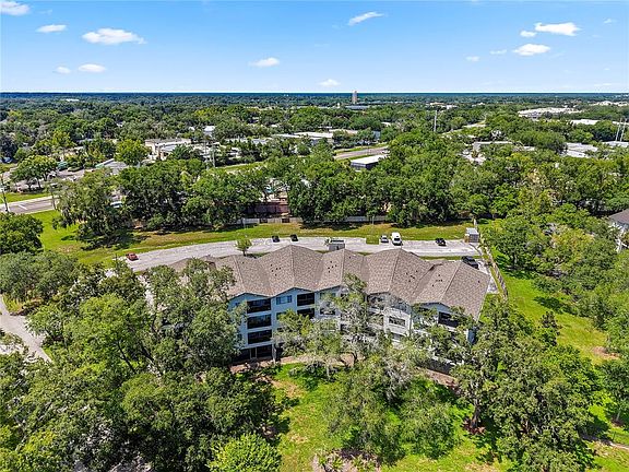 3rd image of 1036 BONAIRE DRIVE #2834