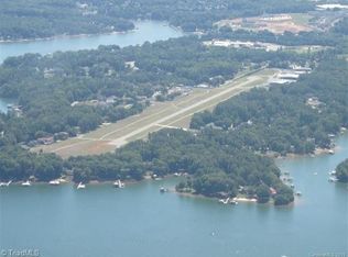 419 Normandy Rd, Mooresville, NC 28117