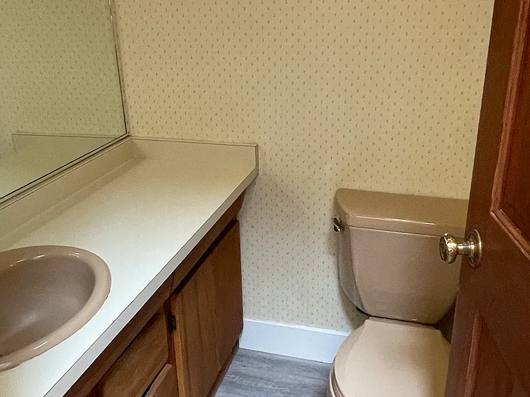 117 Southampton Ave #ADU — Photo 9