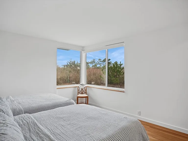 12 Burnetts Cove Rd — Photo 29