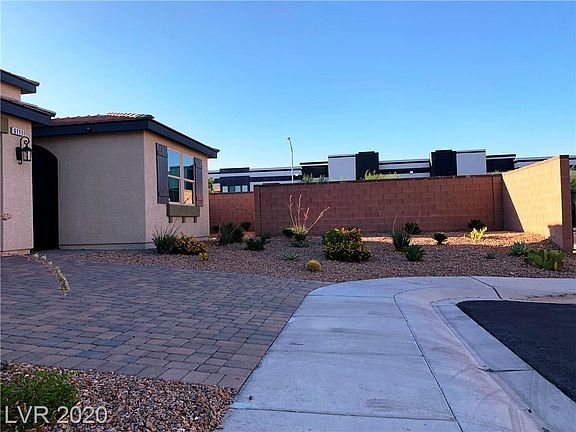 5th image of 6111 Hays Cove Ct
