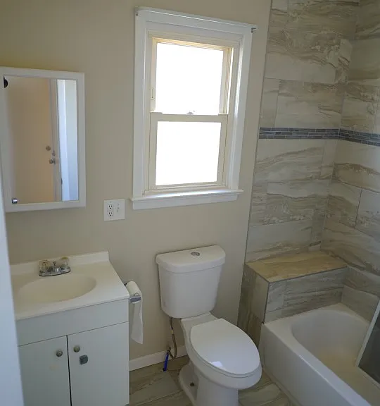 437 Broad St #2 — Photo 11