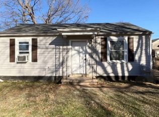 215 Burch Rd, Clarksville, TN 37042