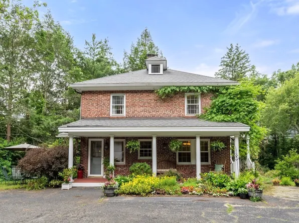 24 Hudson Rd, Sudbury, MA 01776