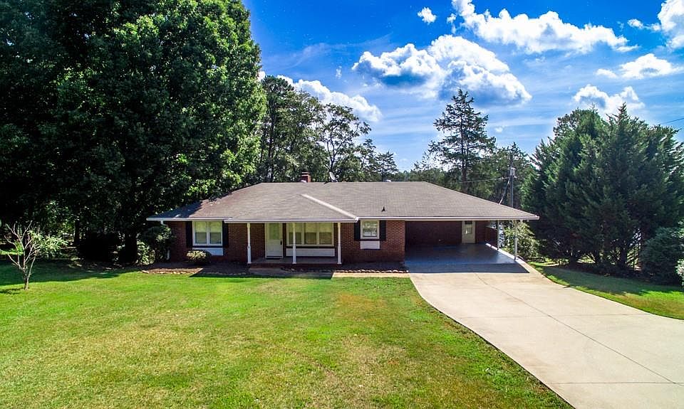 1st image of 5021 Hermitage Dr